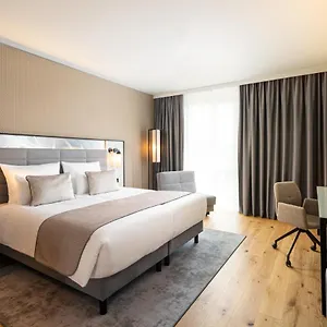 Leonardo Royal Bonn Airport Hotel