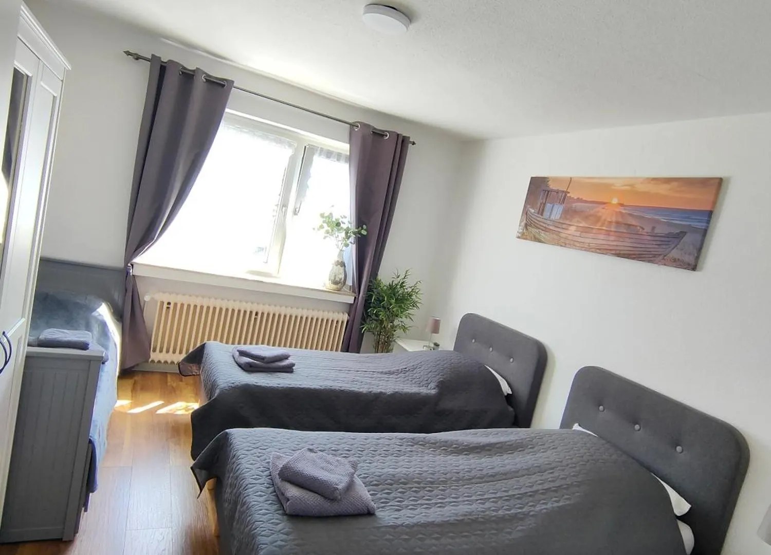 Large Central Apartment - Modern & Fully Equipped - Near Fair Cologne 0*,  Germany